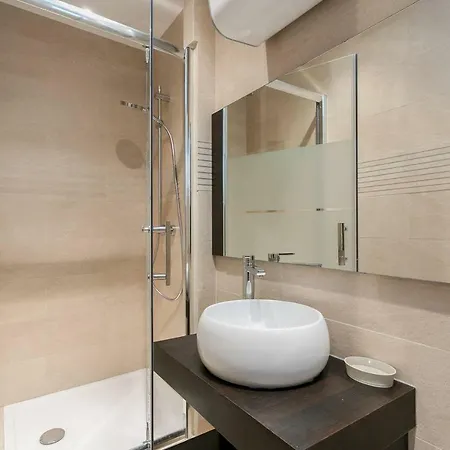 Appartement Charmant Studio Neuf Proche Des Invalides *